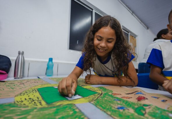 Criancas-e-jovens-do-Projeto-Arrastao-terao-acesso-a-oficinas-gratuitas-de-arte-e-cultura-com-o-Instituto-Brasil-Solidario.-Creditos-Divulgacao-IBS
