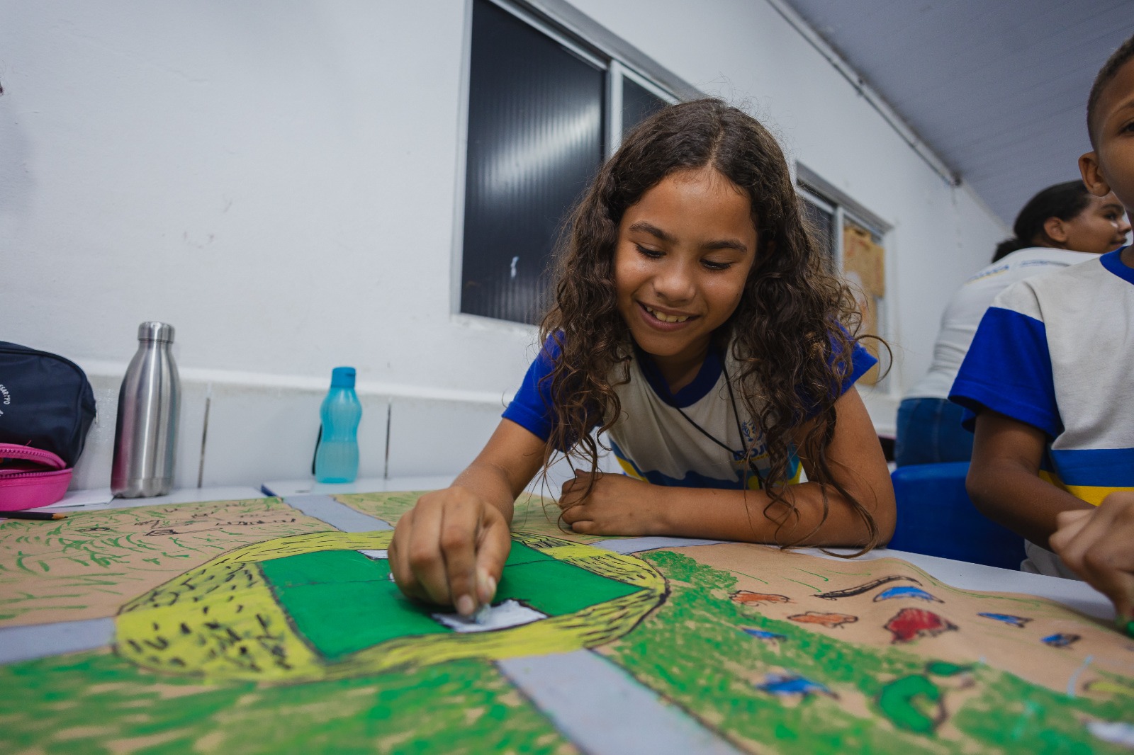 Criancas-e-jovens-do-Projeto-Arrastao-terao-acesso-a-oficinas-gratuitas-de-arte-e-cultura-com-o-Instituto-Brasil-Solidario.-Creditos-Divulgacao-IBS