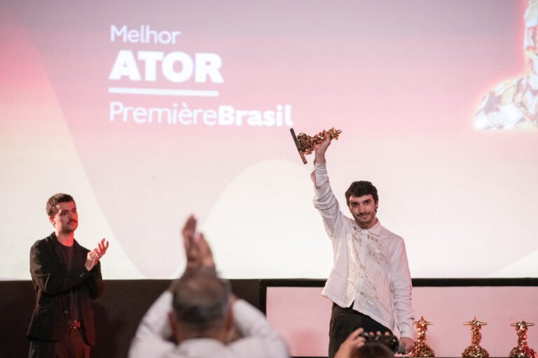MELHOR ATOR PREMIÈRE BRASIL: LONDON - VICTOR DI MARCO