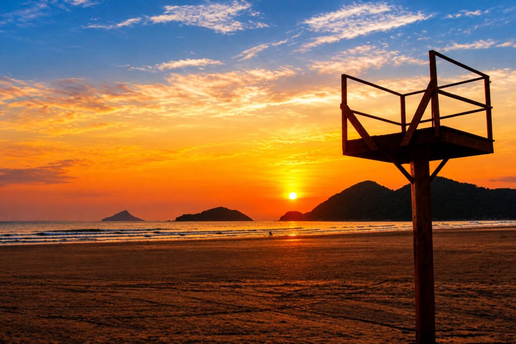 Por-do-sol-na-Praia-da-Baleia-Costa-Sul-de-Sao-Sebastiao-litoral-norte-de-Sao-Paulo---Foto-Reginaldo-Pupo---Secretaria-de-Turismo